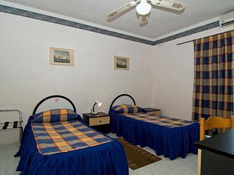 White Dolphin Complex Aparthotel Qawra Kültér fotó